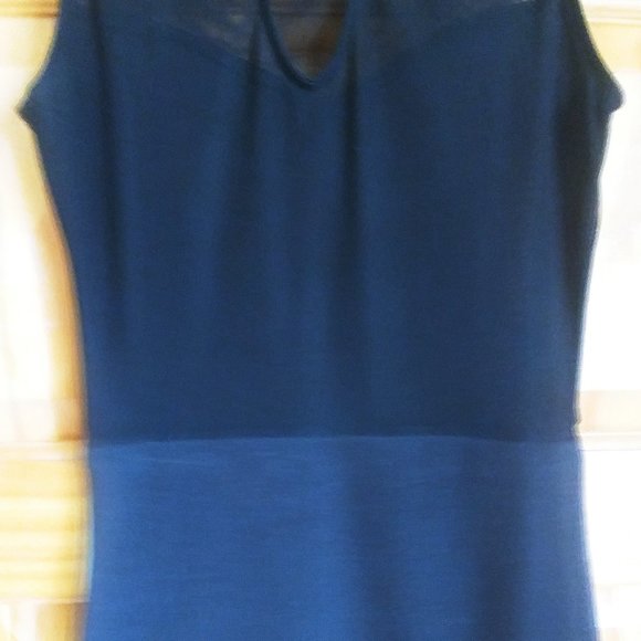 Limité Mesh Short Dress - Picture 2 of 2